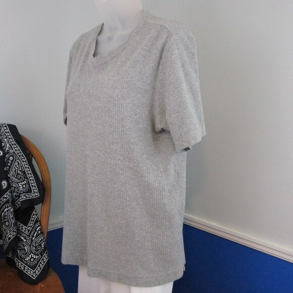 Alfani Stretch V-neck Sweater Rib Knit short Sleeve Shirt - Picture 3 of 8